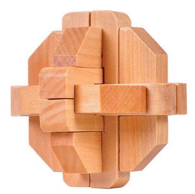 12 pieces wooden Puzzle