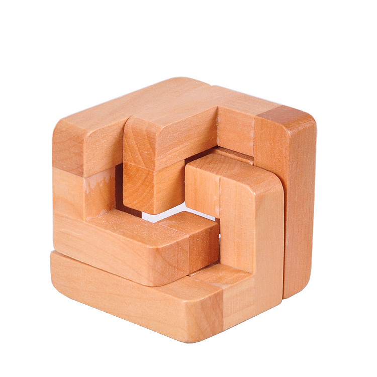 Mini pocket wooden puzzle