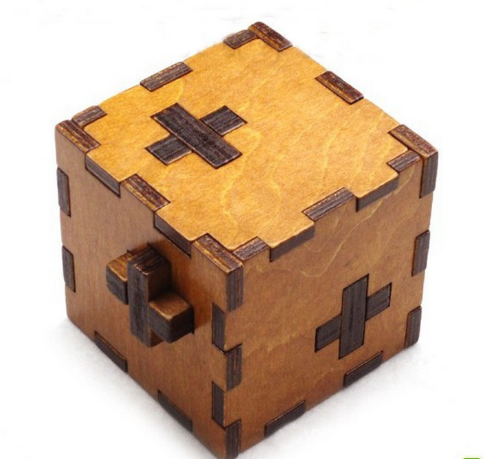 Thinking out of box wooden puzzle
