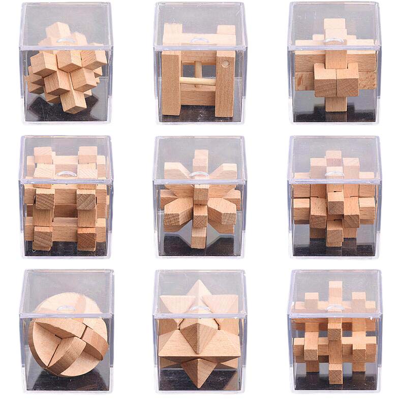wooden mini puzzle